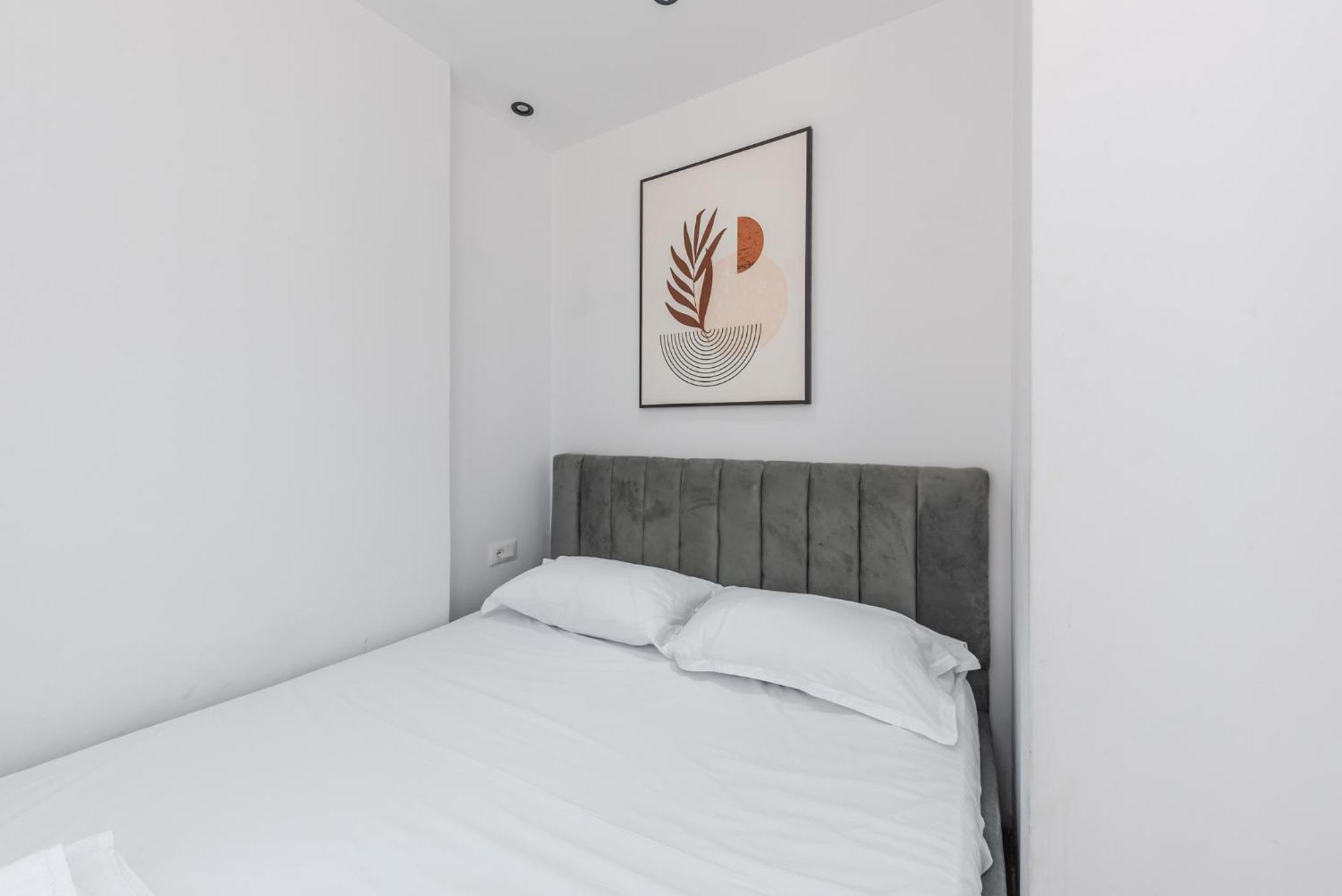 Atelier Apartments By Kondo Stays Tirana Esterno foto